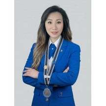劉美詩 女士 秘書長